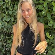 Studentessa dell’Università di Legnaro, offre ripetizioni di italiano (grammatica, ortografia) a ragazzi fino alla terza media